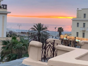 Rome, Beautiful Apartment in a Vintage Building Lido Di Ostia
